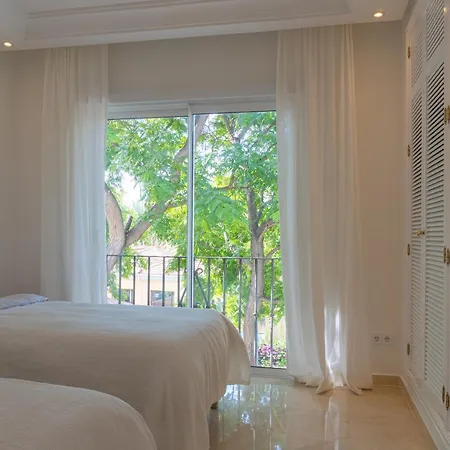 Διαμέρισμα Luxurious Penthouse In Ventura Del Mar Puerto Banus