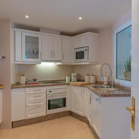 Luxurious Penthouse In Ventura Del Mar Puerto Banus Διαμέρισμα