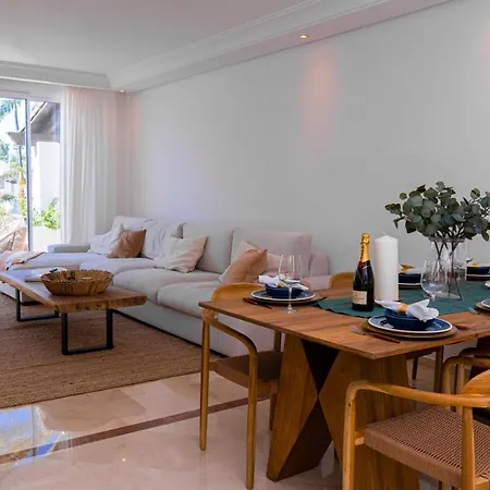 Luxurious Penthouse In Ventura Del Mar Puerto Banus Μαρμπέλλα